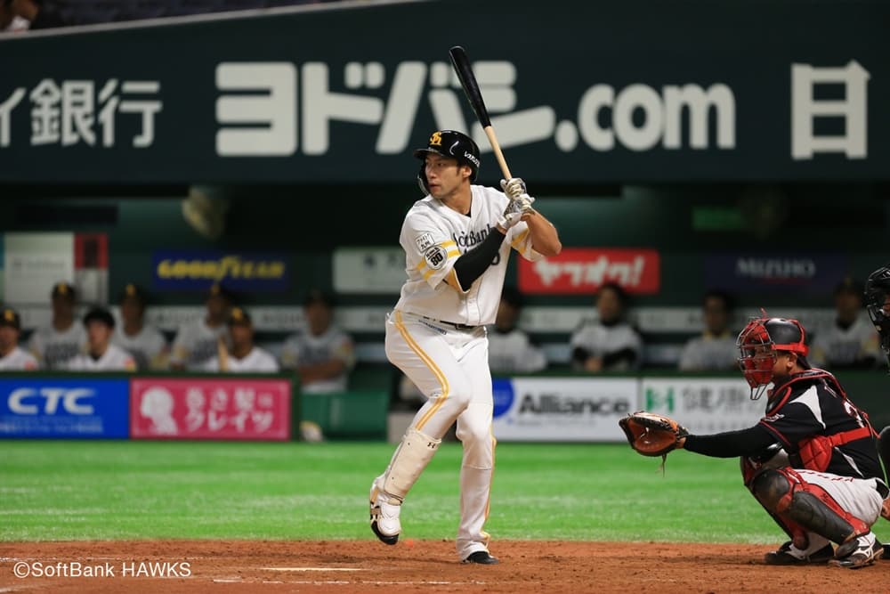 柳田悠岐 福岡ソフトバンクホークス が築き上げてきたもの プロ野球選手になるためには 体力 肉体 精神が強くならなければならない Alpen Group Magazine アルペングループマガジン