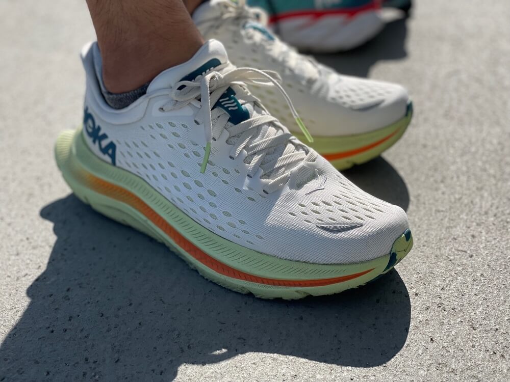 HOKA オネオネ　カワナ　27.5