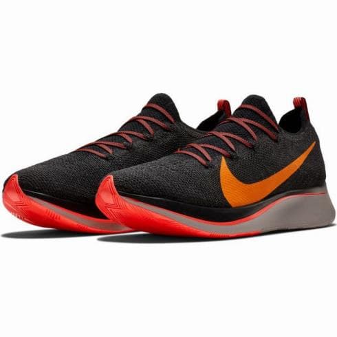 ナイキ ズームフライ フライニット（Nike Zoom Fly Flyknit）、10月11 